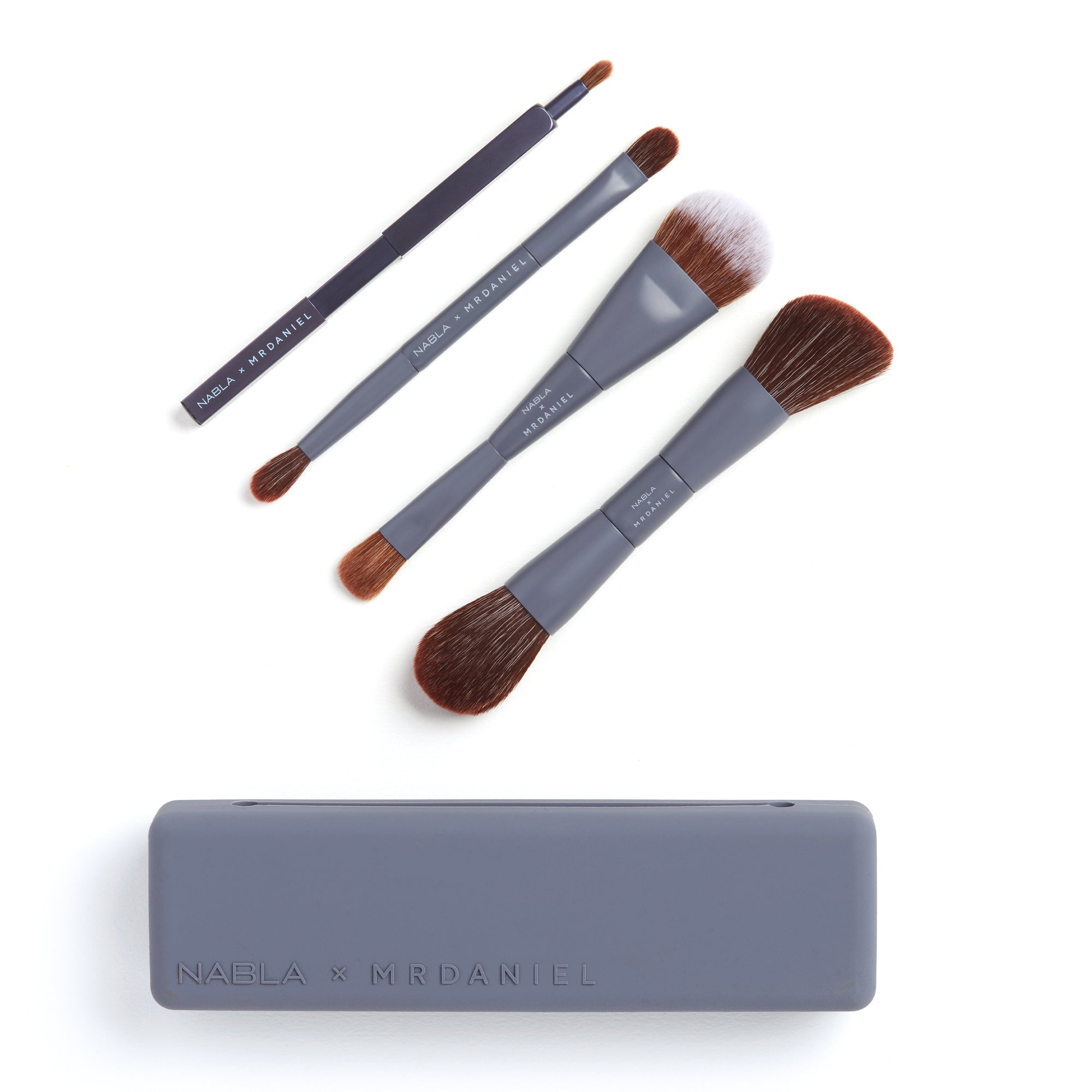 Brush Clutch - NABLA Cosmetics